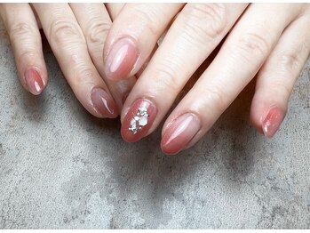 マグノリア(Magnolia)/秋ネイル