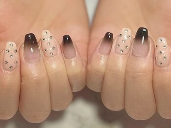 ネイルサロン アルファガーデン 町田本店(α garden)/4本アートコース●オフ込み2ｈ