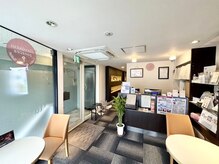 パナケイアの雰囲気（清潔感溢れる店内☆ごゆっくりお寛ぎください♪）