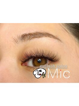 ボリュームのある目元にしたい