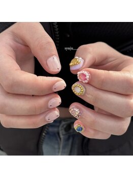 ビジューでキラキラ