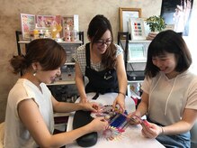 エクラン(ECRLN)の雰囲気（趣味からネイリストとして働きたい方までスクール開講！！）