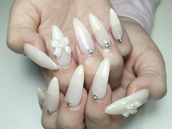 ホワイトワンカラー