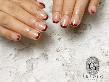 エアフォルク 銀座(ERFOLG)/ボルドーフレンチ×ゴールド