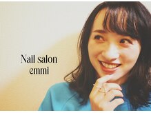 エミー(emmi)/