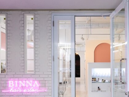 ビンナ(BINNA)の写真