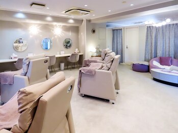 グランディールスイート(GRANDIR suite)/サロン全体の雰囲気