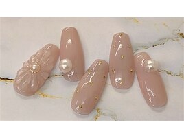 3Dフラワーパールデザインネイル
