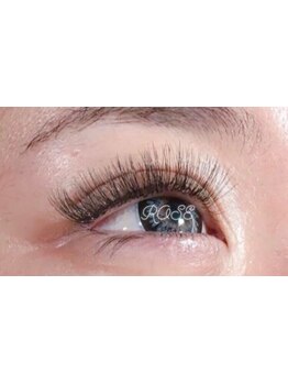 ボリュームのある目元にしたい