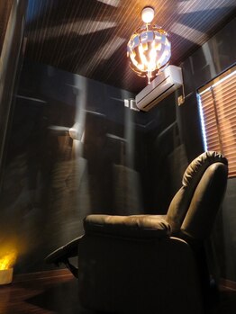 ムイ(mui)/施術部屋～ソファ～