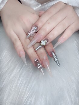 クイーンネイル(Queen Nail)/