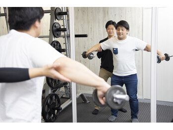 篠崎駅前一整骨院 パーソナルトレーニングジム/パーソナルトレーニング!