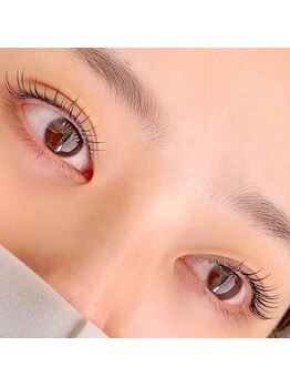 ルチェーレ(Lucere)/ラッシュリフト(まつげパーマ)