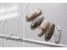 ファミーユ 池袋東口店(Famille)/長さ出し&選べるデザインMコース