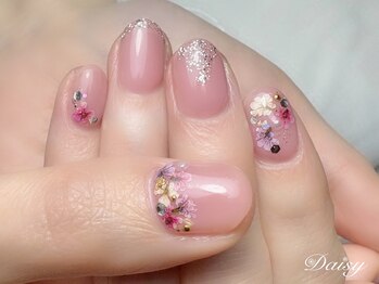 ブライダルネイル　押し花ネイル