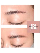 スクーン(SkooN)/ハリウッドアイブロウリフト