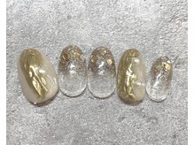 アミュレット(AMULET)/11月定額　6050円(税込)