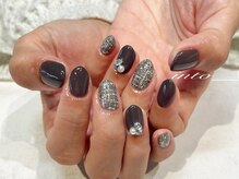 ネイルサロン イントゥ(into_)/グレー×ツイード　ビジュー