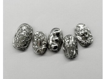 ビ ルームクプクプ(美room KUPUKUPU)/シルバーゴテゴテニュアンス