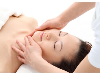 ヘアーアンドエステ ミカミ 鎌倉小町(MIKAMI)/フェイシャルリンパエステ