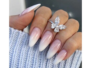 ジェイエフ(JF)/