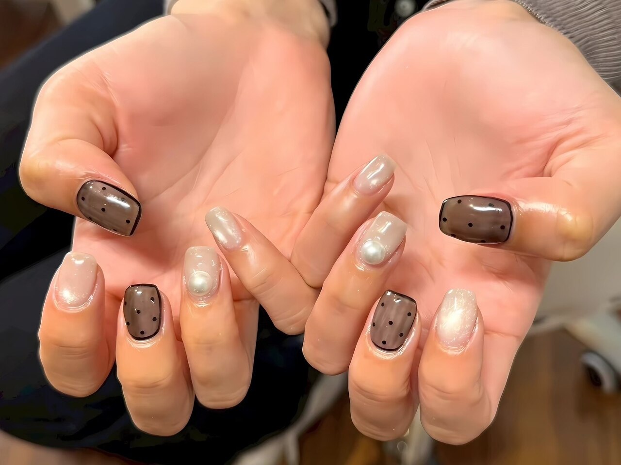 64))フレンチガーリー リボンネイル ブラック ストーンネイル 個性派