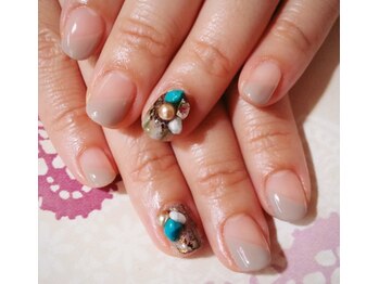 ラブブルカ テンモンカン(Lovebrka tenmonkan)/ビジューパーツ♪