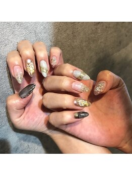 アンダーバーホワイト 大阪上本町店(_WHITE)/キラキラニュアンスネイル