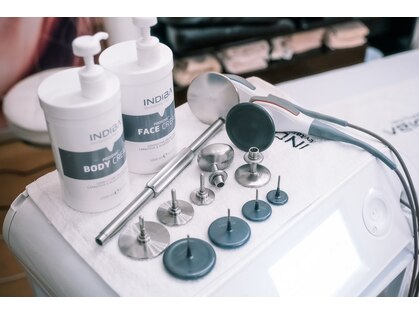 インディバ サロン ド ホリ 大阪 リボン(INDIBA Salon de Hori Ribbon)の写真