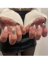 セレンティア バイ リディーヴ 渋谷店(Serentia by Ridive)/ベイビーブーマー　白グラ