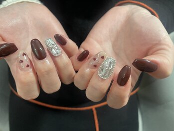 リラエス(Rela S)/バレンタインネイル