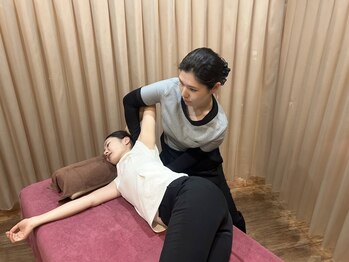 ピエール ナリタイラボ 久留米店(Piel NARITAI LABO)の写真/辛い肩こりに!専門誌に掲載された美容整体メソッド!姿勢美人に!肩甲骨・猫背矯正毎月10名様限定初回¥2000