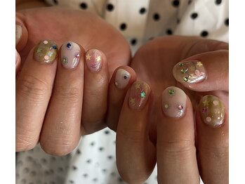 ベーネイル(beee nail)/