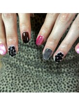 プリュネ(Prune)/ブラック/ピンク/レッド