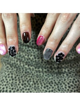 プリュネ(Prune)/ブラック/ピンク/レッド