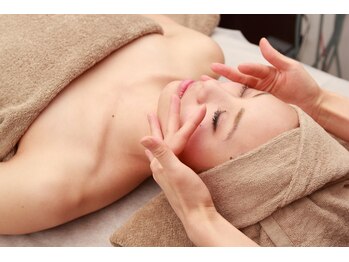 メイ 葛西(Mei)/極上フェイシャル体験