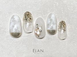 ホワイトタイダイ