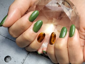 ワンカラー×べっ甲