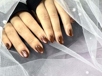 ヒラソルネイル(Girasol nail)/ピンク光マグネット