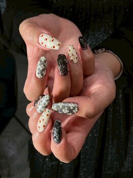 ニー(nee)の写真/全メニューオフ代無料！高技術×アートの再現性☆画像持ち込みOK◎カラーの種類も豊富！理想のお手元に♪