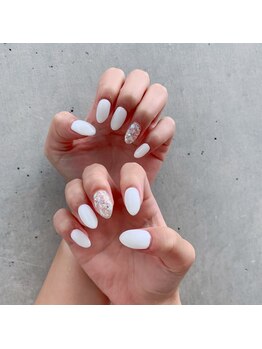 アンダーバーホワイトプラス 南海難波店(_WHITE+)/ホワイトネイル