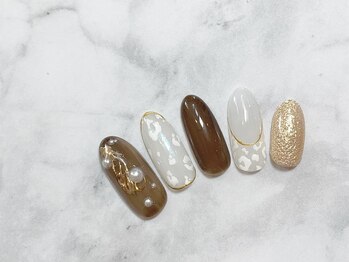 ネイルアンドアイラッシュサロン ミッタ(Mitta)/¥9100-