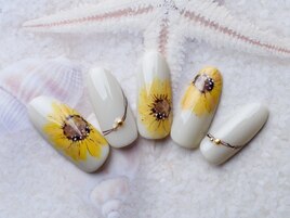 ひまわりネイル