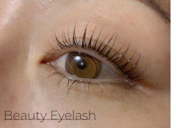 ビューティーアイラッシュ 中野マルイ店の写真/【丁寧なカウンセリング×高技術】毎月300人以上のお目元を見てきた実績!!まつ毛のお悩み解消♪