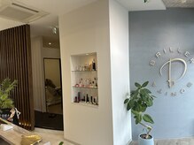 ブリエボ ニータ(BRILLER BONITA)の雰囲気（ホールの奥にはエステのお部屋を個室でご用意しております）