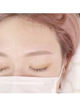 ユーム マツゲ(UMU MATSUGE)/ふんわりストレート