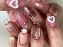 ティンク(Tink)/オーロラ　ハート　ネイル