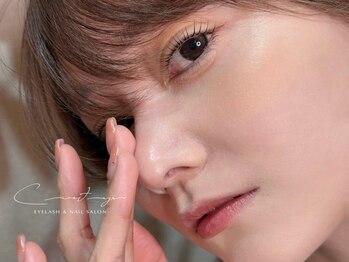 クレセントアイアンドネイル 天神大名店(Crescent Eye&Nail)の写真/ネイル・アイメニューの同時施術可能♪時短でキレイが叶う☆お仕事や家事などで忙しい方にもオススメ！