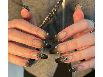 クイーンネイル(Queen Nail)/