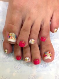 カラフルストーンフットネイル